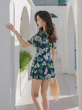 Load image into Gallery viewer, High quality new couple beachwear
