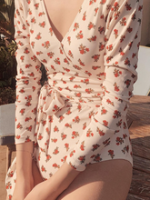 Load image into Gallery viewer, French Retro Floral Print Long Sleeve Swimwear
