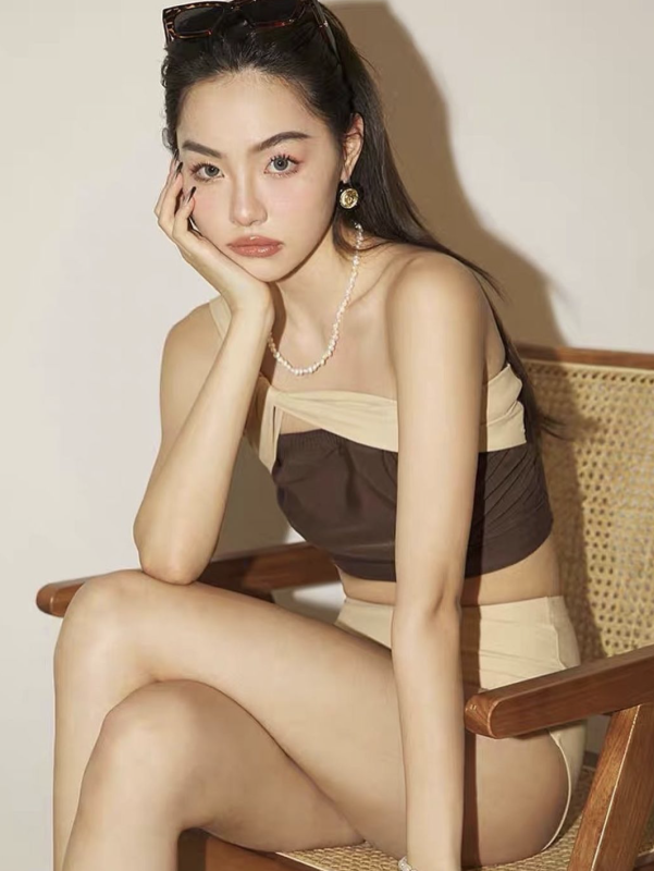 Roca Retro Resort Bikini Split